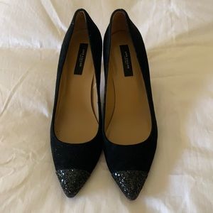 Ann Taylor size 8 suede dressy pumps